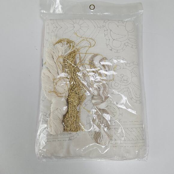 NEW Vintage 1983 Paragon Needlecraft Candlewick 6pc Ornament Kit 6910 Quilted - Picture 4 of 5